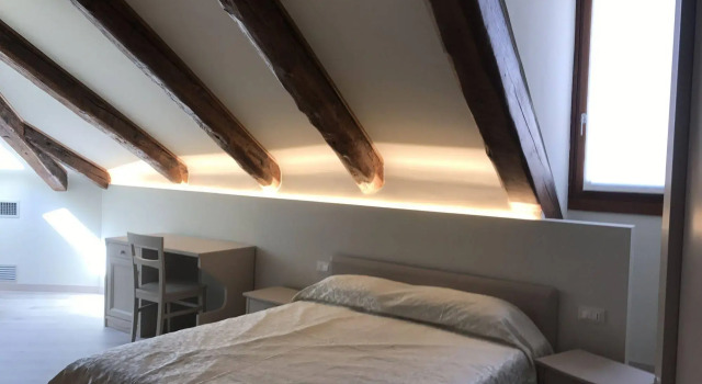 Guest House Ca dellAngelo, Забронировать Отель Сан-Марко Венеция, рядом с Памятник Бартоломео Коллеони