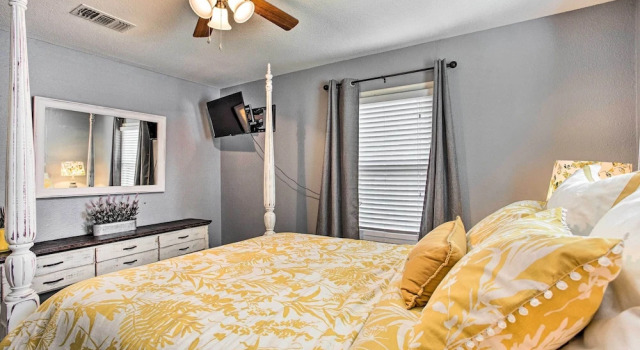 Walk to Dtwn Forney: 'gigi's Place' w/ Fire Pit, Prenota Casa vacanze Forney 
