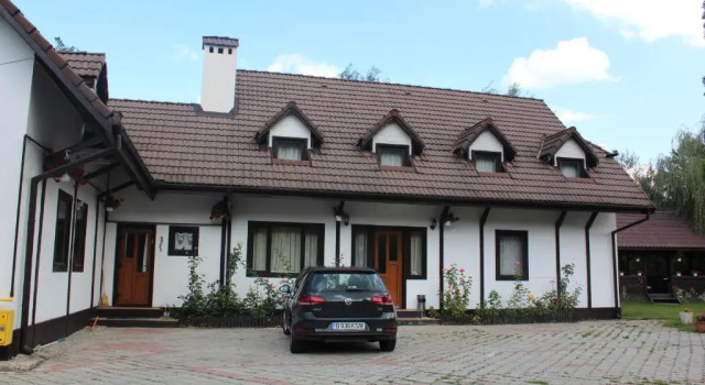 Briza de Munte, Rezervovat Penzión Hotely v Prahova Valley s parkováním, Parkování