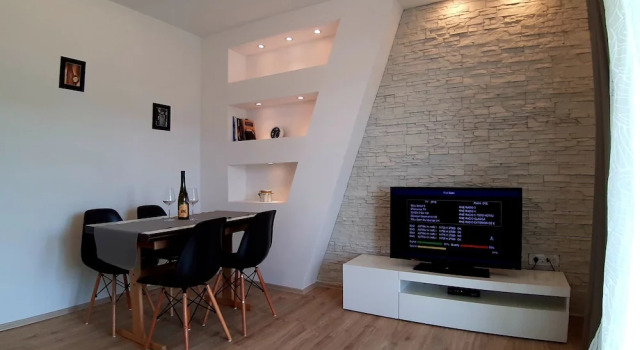 Modern Apartment With Seaview, Rezerwuj Apartament Rab 