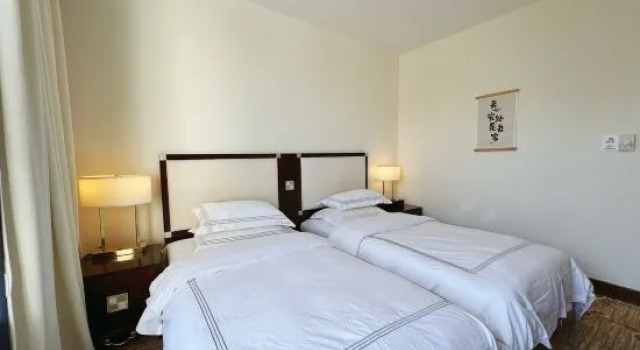 Люкс с 4 комнатами Lijiang Jianshan Yashu Homestay
