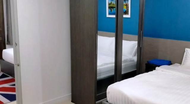 Двухместный семейный номер Standard с балконом Poonsuk Place Hotel