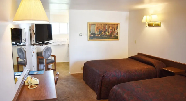 JR Inn, Rezerwuj Hotel Hotele w Idaho z parkingiem, Parking