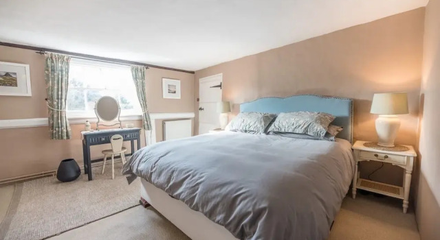 Коттедж с 4 комнатами Bridge House, Kersey