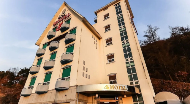 Cheongju Chojeongyaksu S, Reserva ahora Hotel Cheongju Chuncheon-Pukto Province