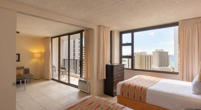 Waikiki Banyan - Ocean View Tower 2 Suite 2310, Забронировать Отель Отели Гонолулу 3 звезды, рядом с Royal Hawaiian Theater Legends in Concert Waikiki, 3*
