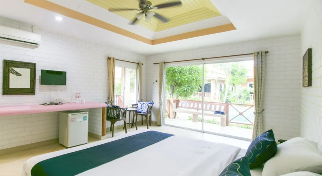 Номер Superior Capital O 961 Baan Dow Chompoo Resort