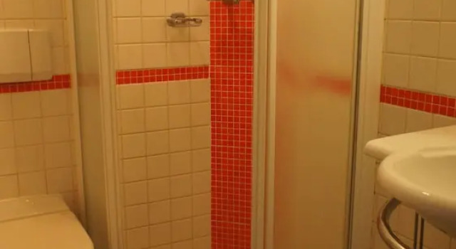 Одноместный номер Standard с балконом The Budget Hotel