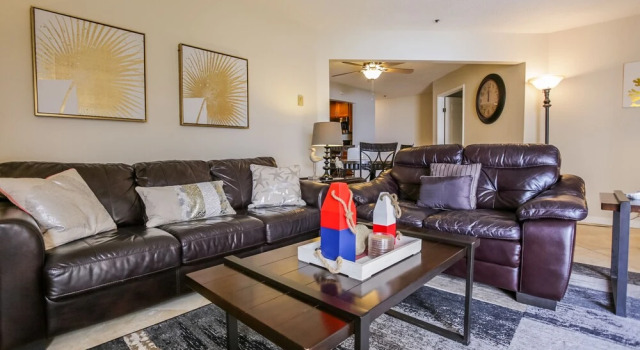 Oceanfront 2BR in Pacific Beach by Sonder