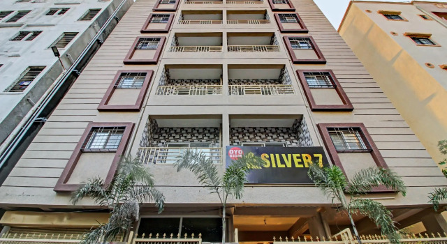 OYO Flagship 83546 Silver7 Homes, Забронировать Отель Отели штата Махараштры 3 звезды, 3*