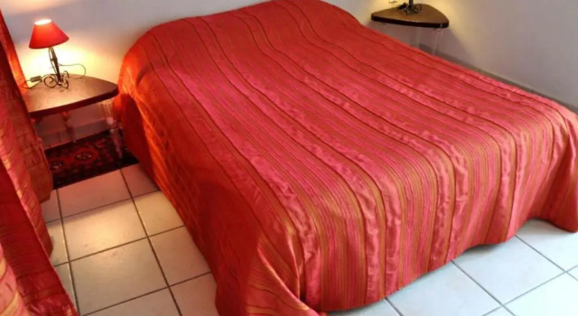 Gîte La Terrasse-sur-Dorlay, 3 pièces, 5 personnes - FR-1-496-70, 예약 호텔 라테라스 쉬르돌레 오베르뉴