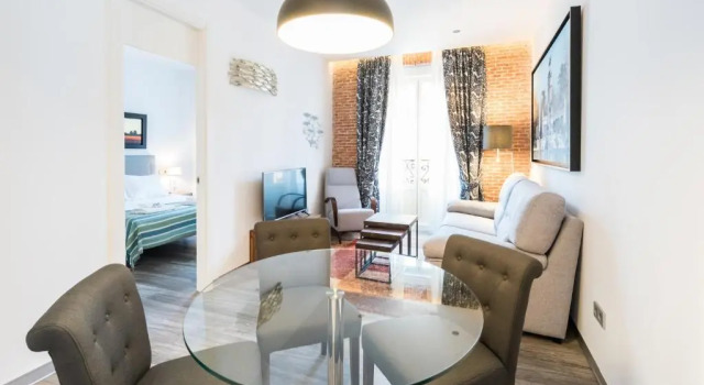 Апартаменты с 2 комнатами Puerta DEL SOL City Center IV