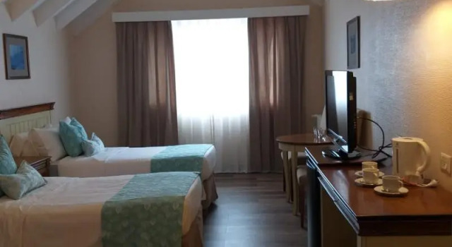 Трёхместный номер Standard Alto Calafate Hotel