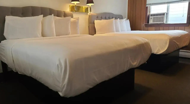 The Sands Resort, Забронировать Курортный отель Отели Хэмптон 3 звезды, рядом с Концертный зал Casino Ballroom, 3*