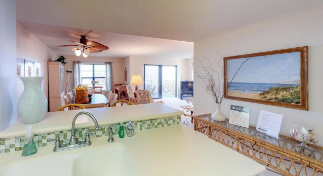 Sea Oats Condos, Varaa Hotelli Hotellit Space Coast pysäköinnillä, Pysäköinti