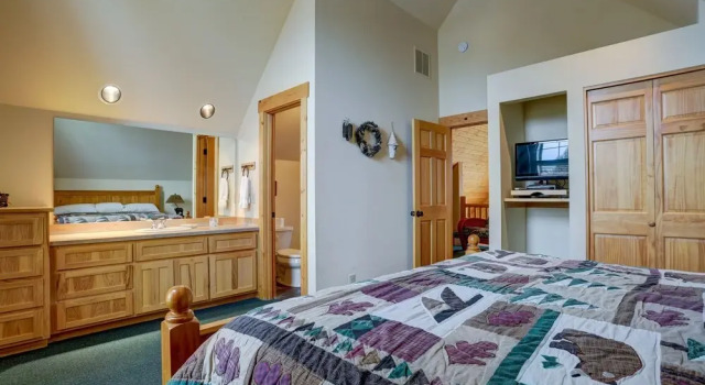 Forest Ridge 2 Bedroom Home by RedAwning, Prenota Casa vacanze Sisters Bachelor
