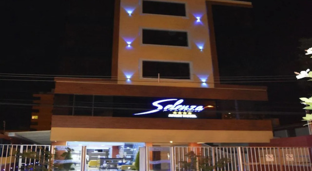 Selenza Apart Hotel, Réserver Hôtel Hôtels à Cochabamba avec piscine, près de Colon Square, Piscine