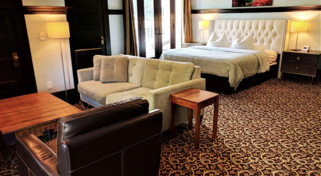 Двухместный номер Deluxe с балконом Evermore Guesthouse