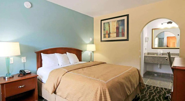 Двухместный номер Superior Econo Lodge Austin South