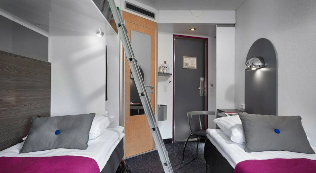 CABINN Express Hotel