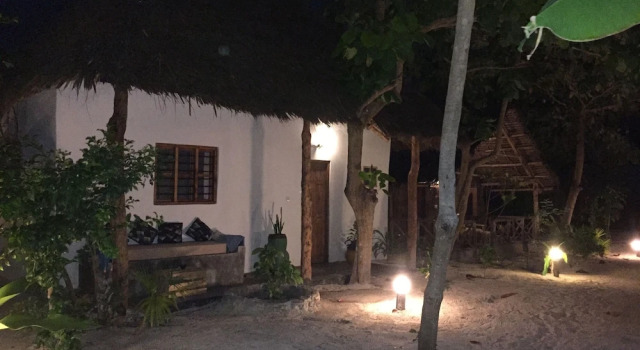 Трёхместный номер Comfort Bahari Beach Bungalows