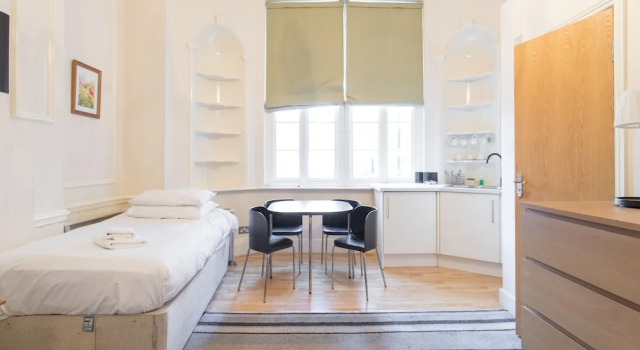 Трёхместный номер Standard Amber Residence Hotel