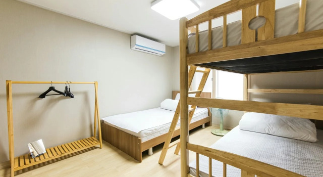 Guest House Julien, Prenota Affittacamere Seul Corea del Sud, vicino a Parco Waryong