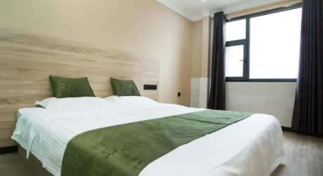 Greentree Inn Linyi Lanshan District Bus Station E, Prenota Hotel Hotel a Shandong con parcheggio, Parcheggio