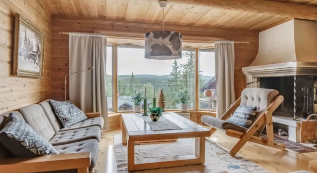 Korpstigen Älgen (DAN075), Rezerwuj Chalet Hotele w Svealand z parkingiem, Parking
