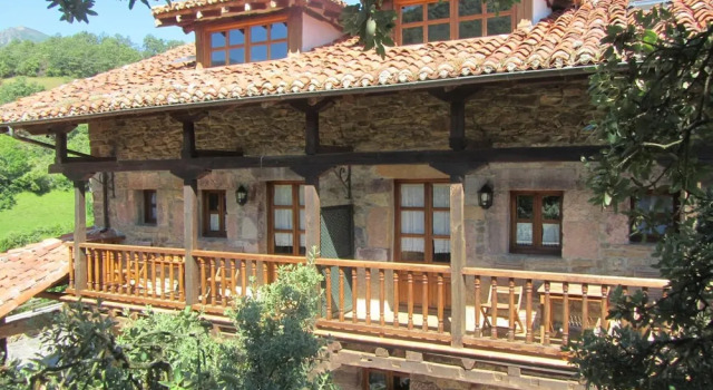 La Casa De Las Arcas, Book Feriehus Hoteller i Liébana med morgenmad, Morgenmad