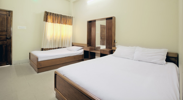Трёхместный номер Economy Hotel Sea Queen