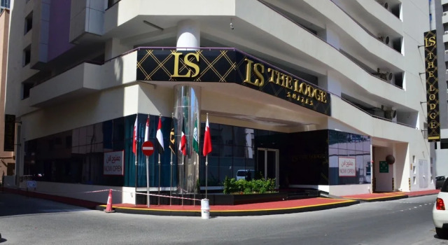 The Lodge Suites