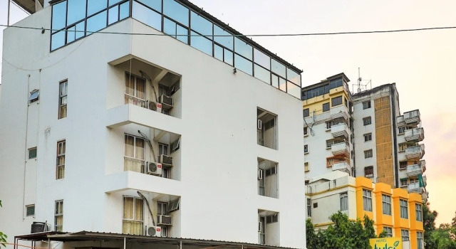 OYO 9512 Hotel Tulsi, Rezervovat Hotel Hotely v Gujarat s parkováním, Parkování