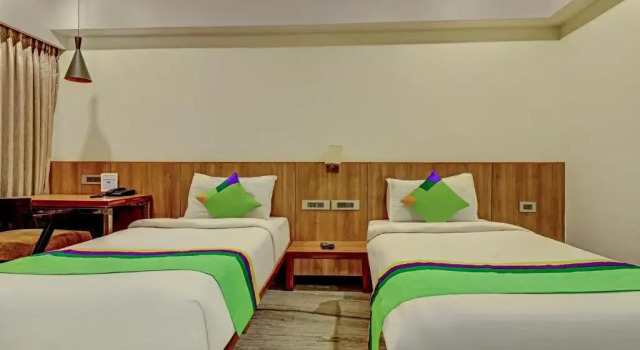 Номер Deluxe Treebo Seaesta RK Beach