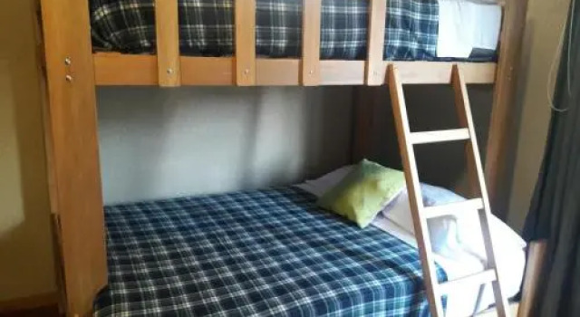 Casa Hualpa Hostel 2, Забронировать Хостел Отели в центре Мирафлореса, в центре