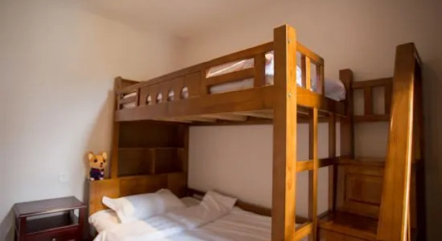 Люкс Business Chuxiong Yazhi Bieyuan Inn