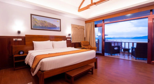 Sunlight Eco Tourism Island Resort