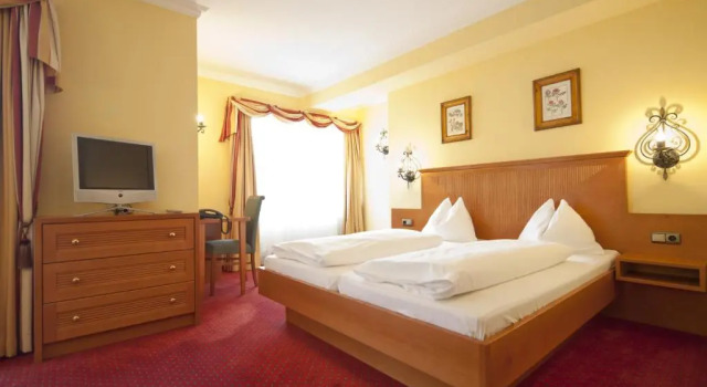 Трёхместный номер Standard Hotel Untersberg