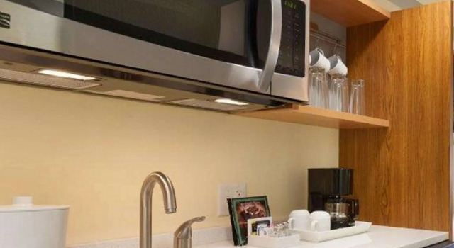 Двухместный люкс c 1 комнатой Home2 Suites by Hilton Champaign/Urbana