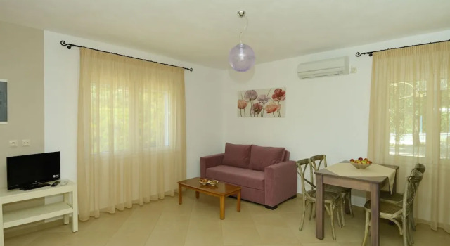 Myrtilo cottage, Забронировать Дом для отпуска СПА-отели Алонисос, рядом с National Marine Park of Alonissos, SPA-услуги