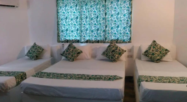 Четырёхместный номер Standard SunSeaBar Beach Resort