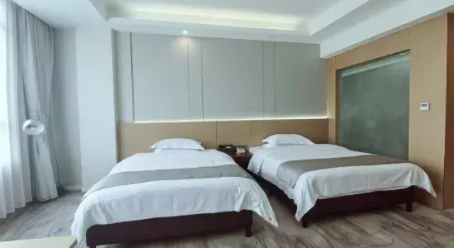 Люкс Fenghuang Huating Hostel