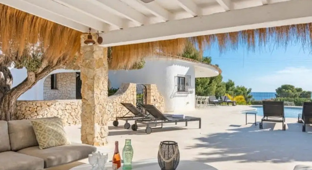 Вилла Huswell - Relax in luxury at this stunning seaside Villa