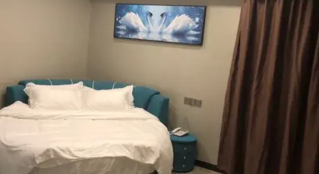Huilong Hotel, Prenota Hotel Hotel a Suizhou con parcheggio, Parcheggio