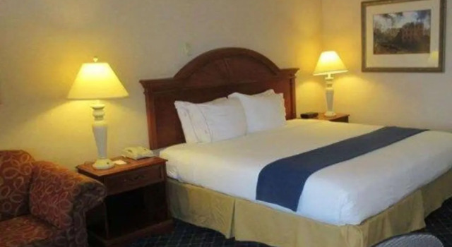 Номер Standard Spark By Hilton Santa Nella