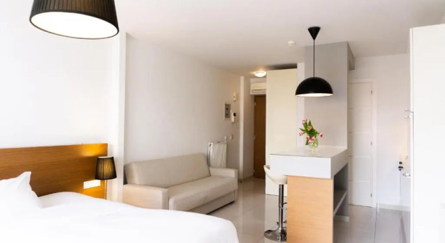 Апартаменты Superior City Loft Hotel