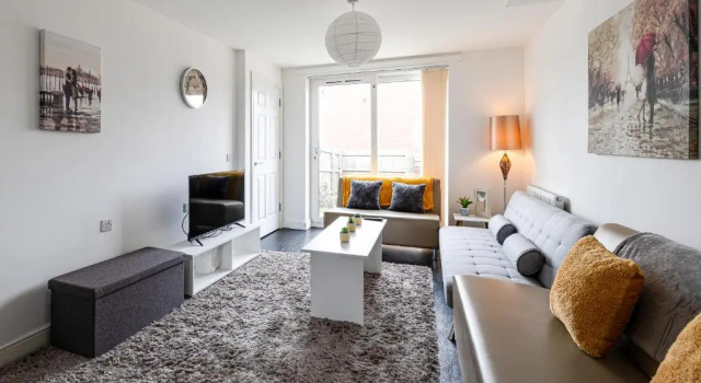 Stanley Sparkle Stays - 4BRooms, 4Beds, Prkg, Wifi, Reserva ahora Hotel Hoteles en Merseyside con aparcamiento, Aparcamiento
