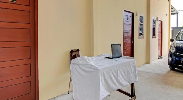 Hotel O Djasur Kost, Rezerwuj Hotel Pekanbaru Sumatra