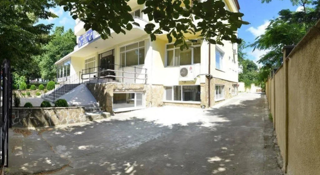 Sea Wolf Hotel