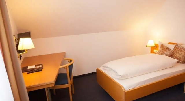 Hotel Am Ostpark, 预订 酒店 贝格阿姆莱姆 慕尼黑